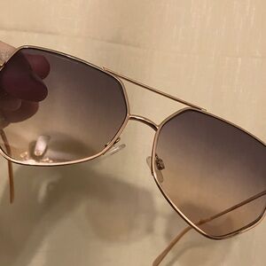 Geometric Shape Retro Throwing Shade Gold Sunglasses Unisex Aviator
